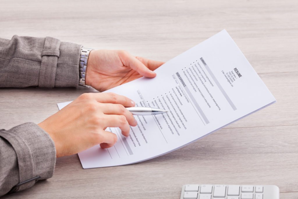 esthetics resume tips